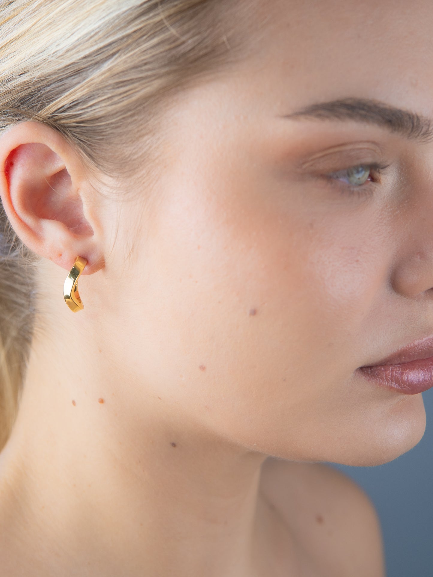 Abstract Curved Hoops