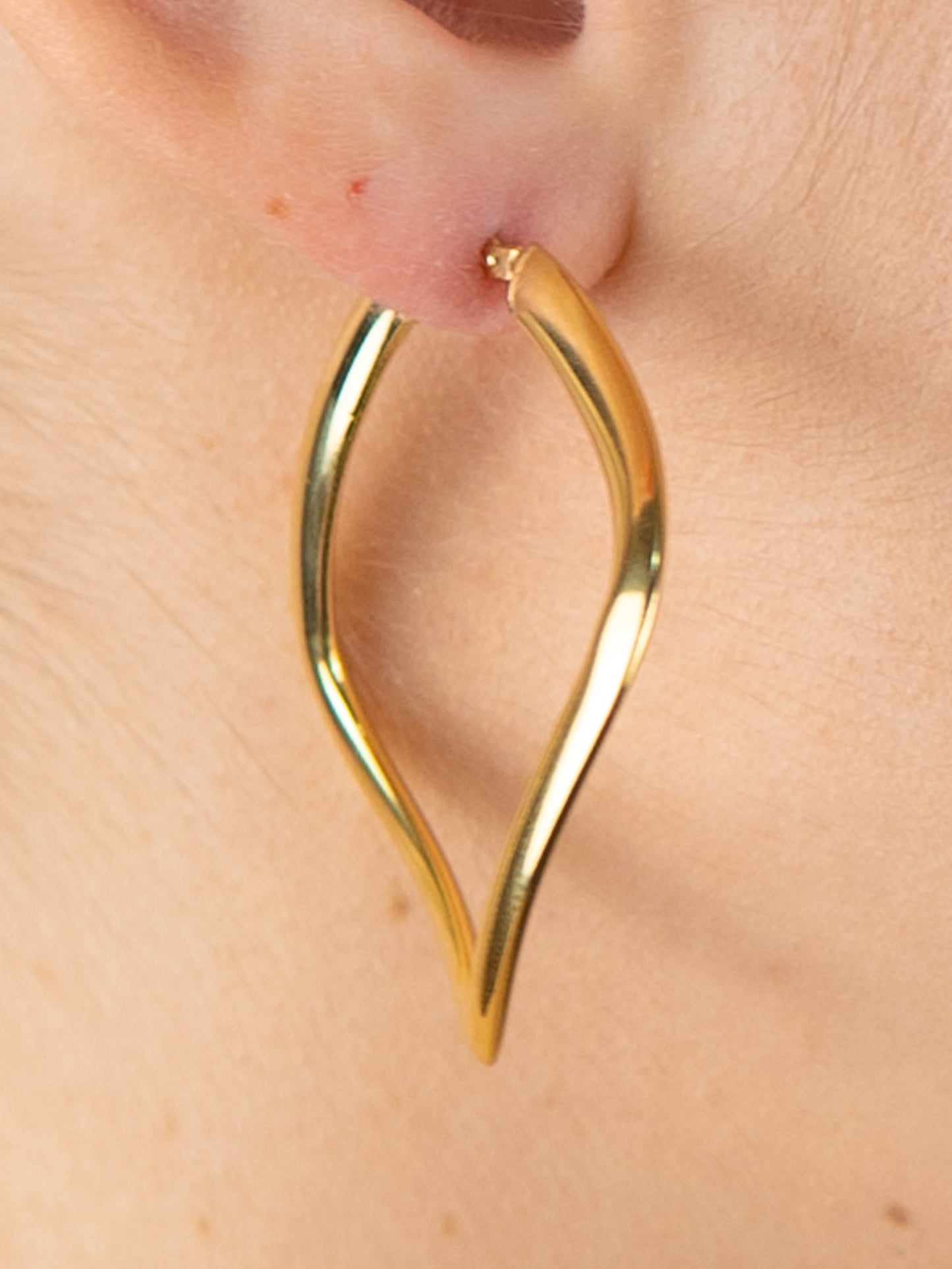 Abstract Rectangle Hoops