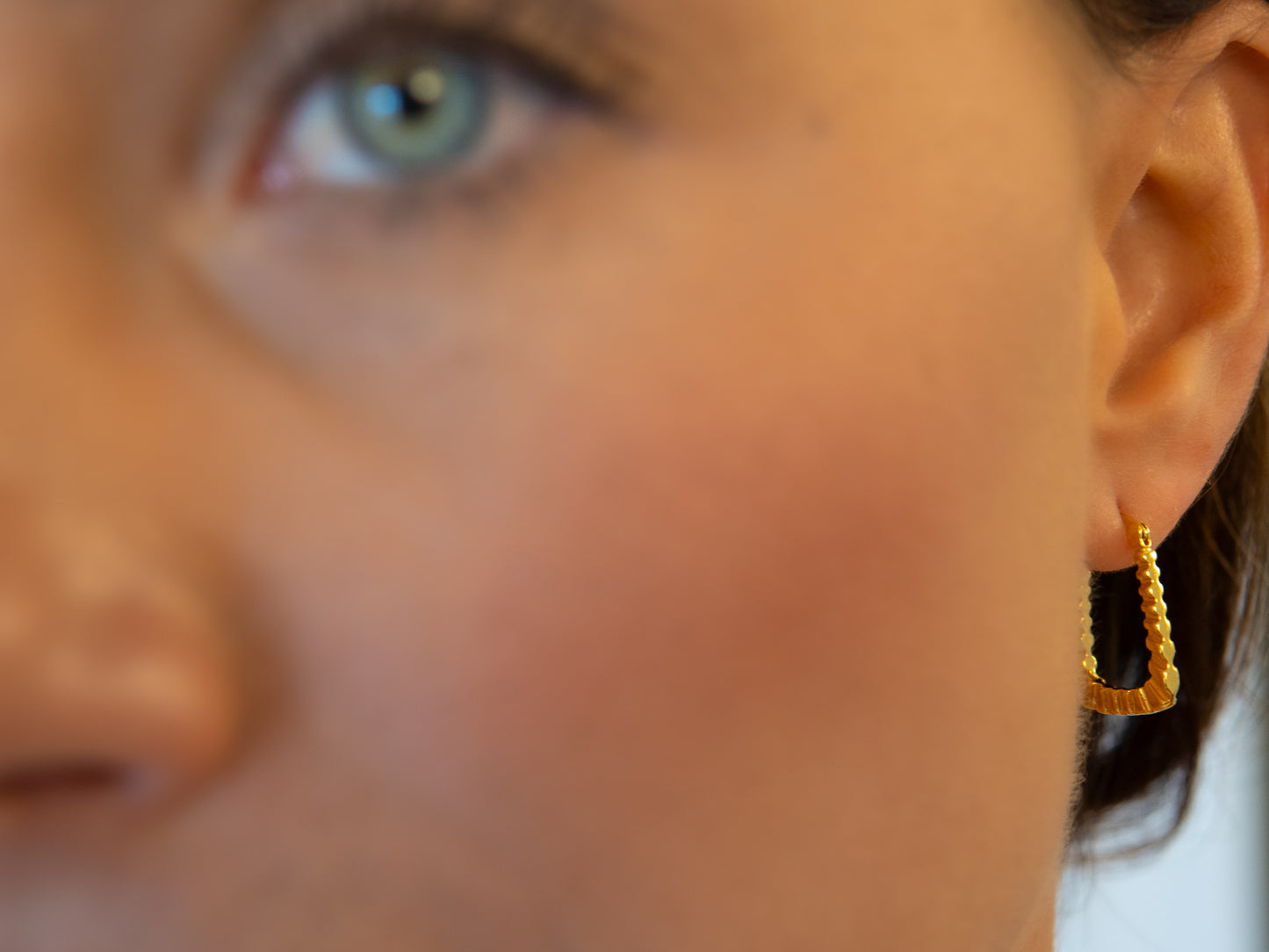 Engraved Rectangle Hoops