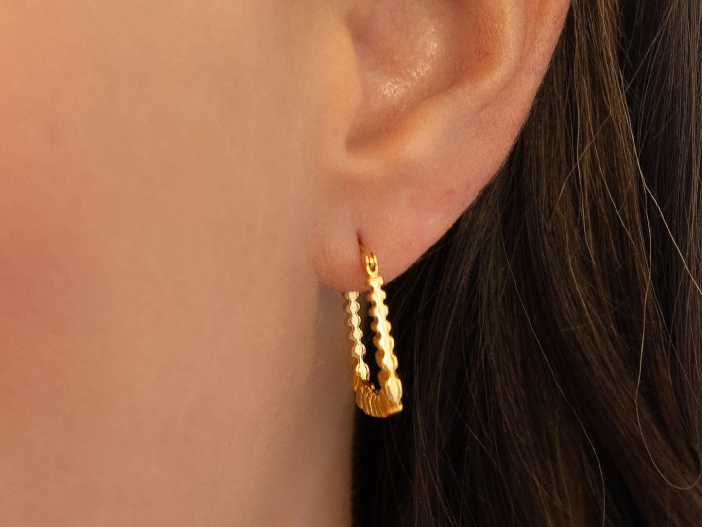 Engraved Rectangle Hoops