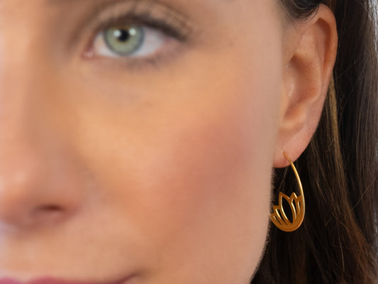 Lotus Hoops