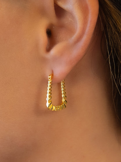 Engraved Rectangle Hoops
