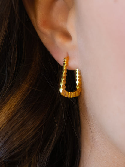 Engraved Rectangle Hoops