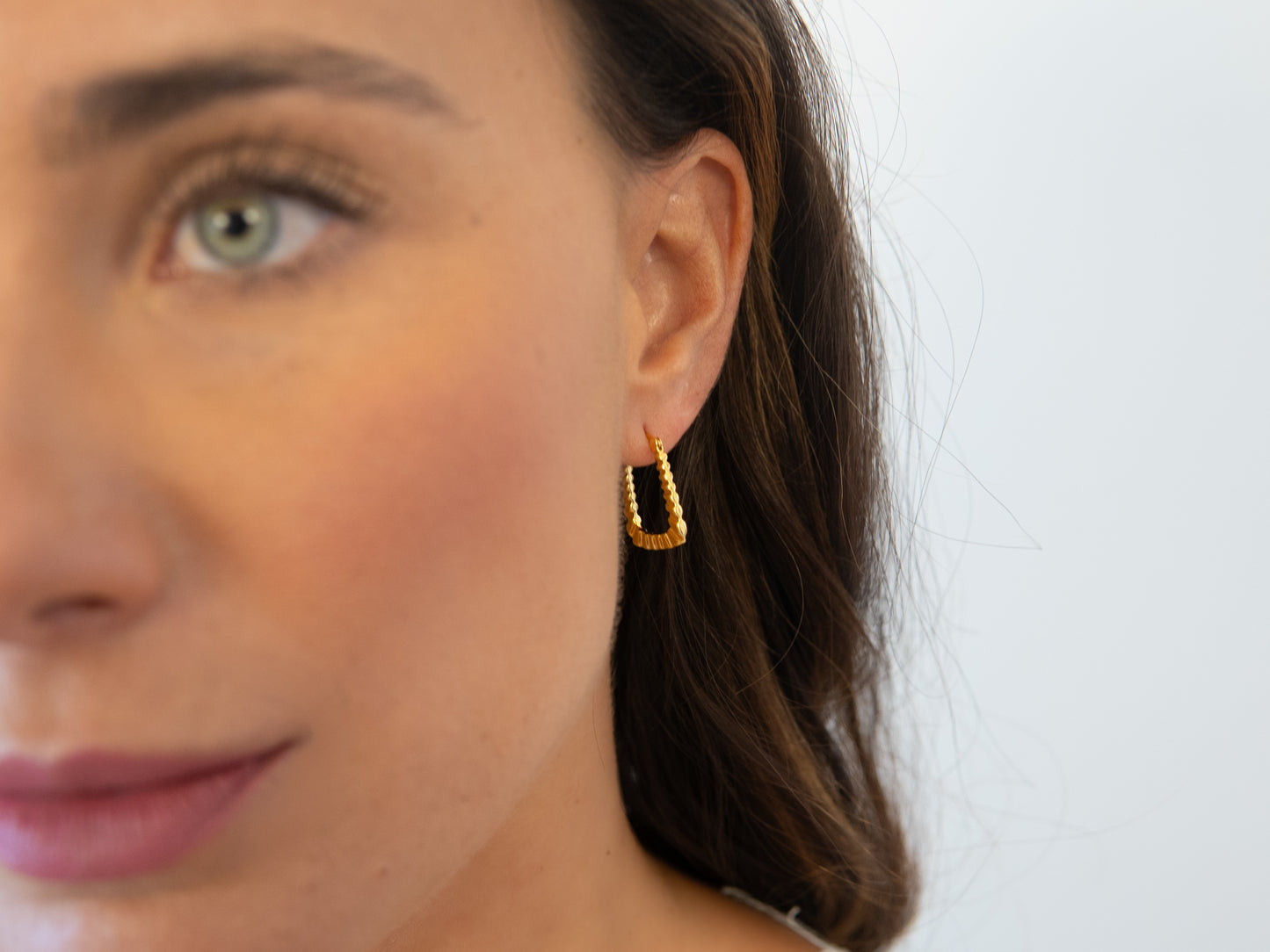 Engraved Rectangle Hoops